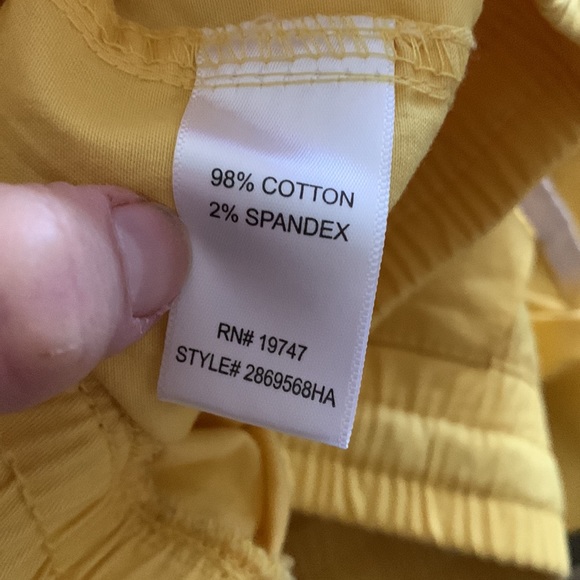 Land n’ Sea warm yellow capris size 16 NWT - Picture 8 of 8
